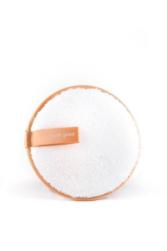 Elizabeth Grant White Reusable Microfiber Facial Cleansing Puff